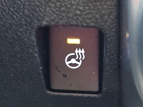 Used 2023 Toyota 4Runner SR5 Premium image 32