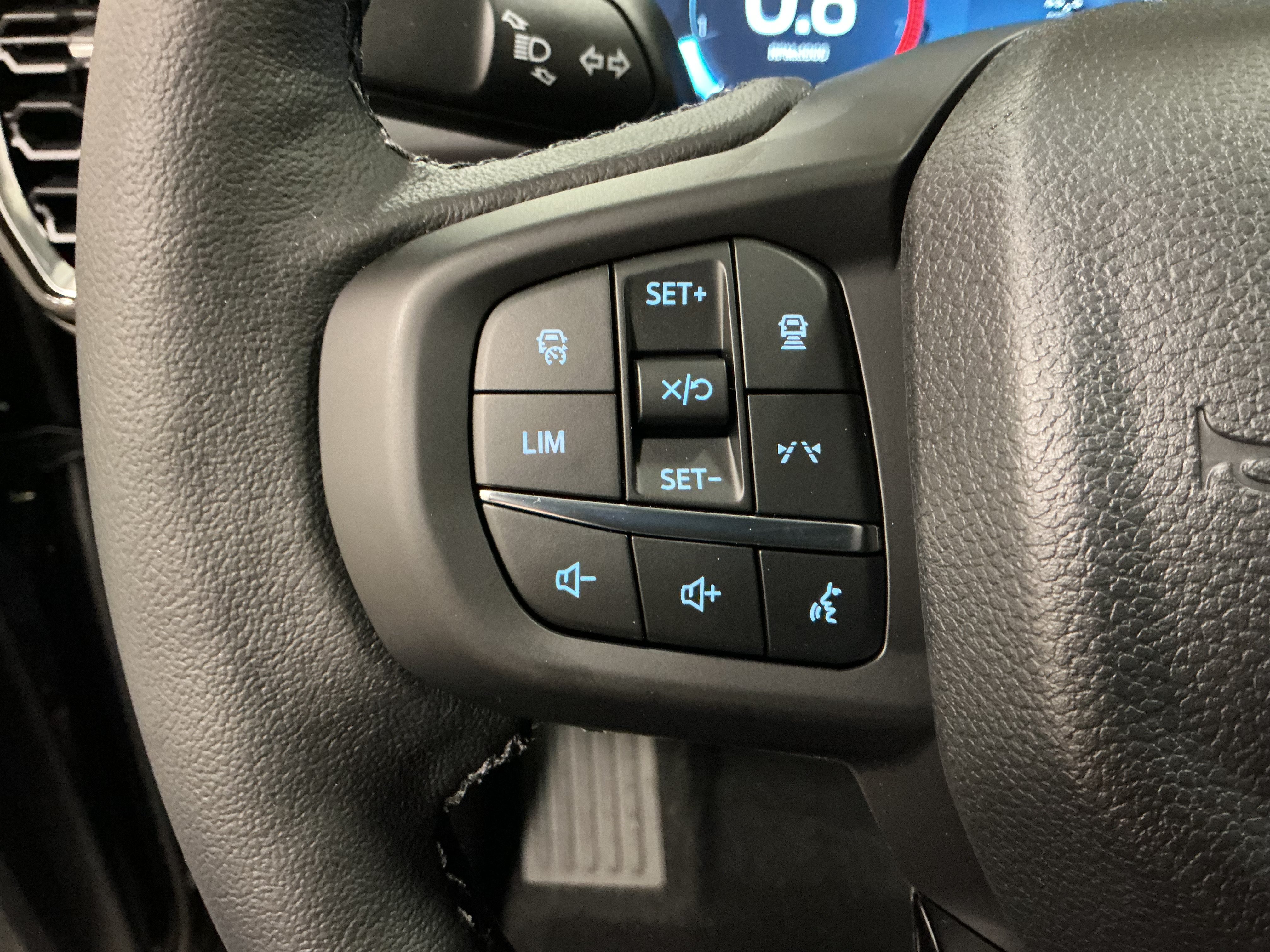 New 2026 Ford Ranger Lariat w/ Black Appearance Package AWD/4WD image 19