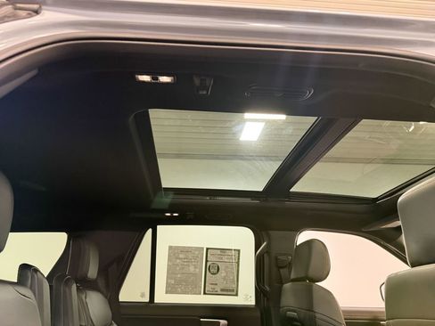 Used 2025 Ford Expedition Tremor image 69