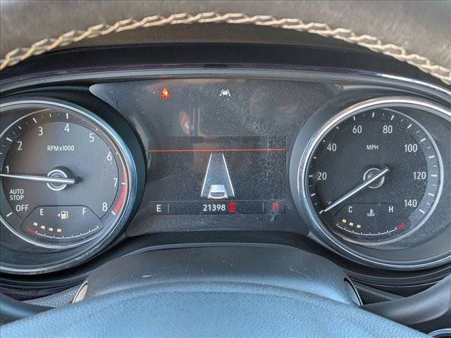 Used 2021 Buick Encore GX Preferred FWD image 11