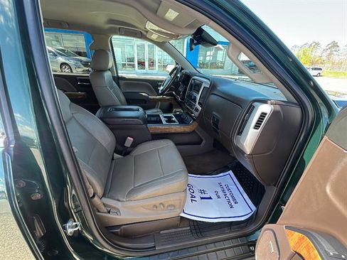 Used 2015 GMC Sierra 1500 SLT w/ SLT Crew Cab Value Package AWD/4WD image 11