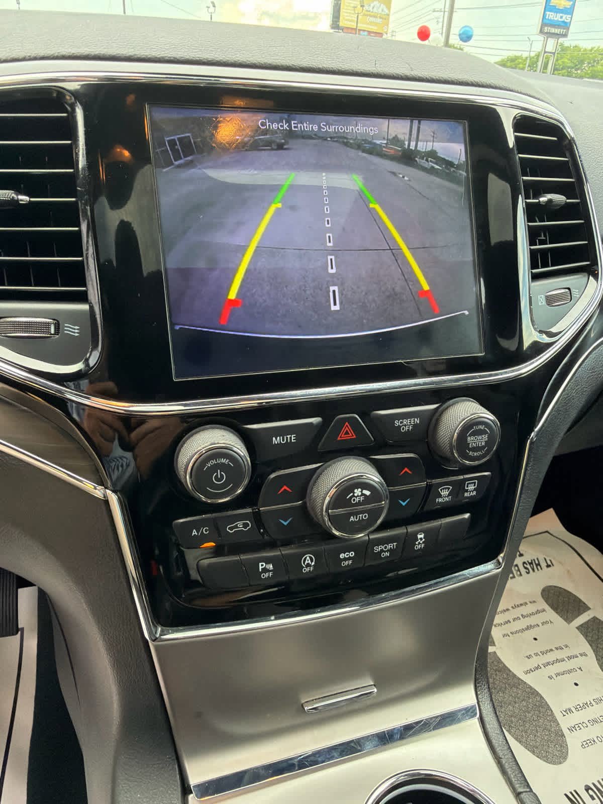 Used 2019 Jeep Grand Cherokee Limited AWD/4WD image 14