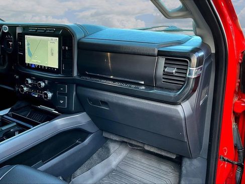 Used 2023 Ford F350 Lariat w/ Chrome Package image 28