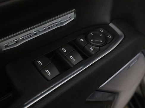 Used 2023 GMC Sierra 1500 Denali w/ Technology Package image 40