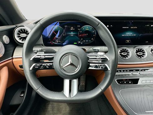 Used 2023 Mercedes-Benz E 450 Cabriolet image 11