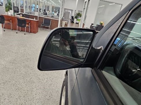 Used 2000 Ford E-150 and Econoline 150 Wagon image 26