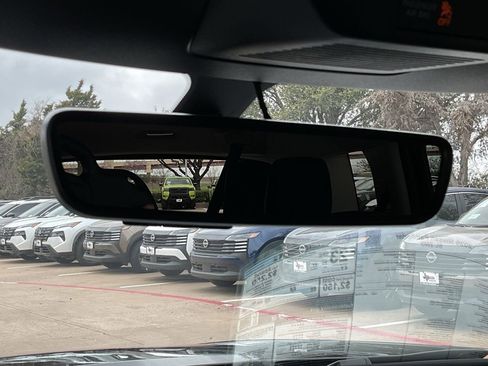 New 2026 Nissan Pathfinder SL image 28