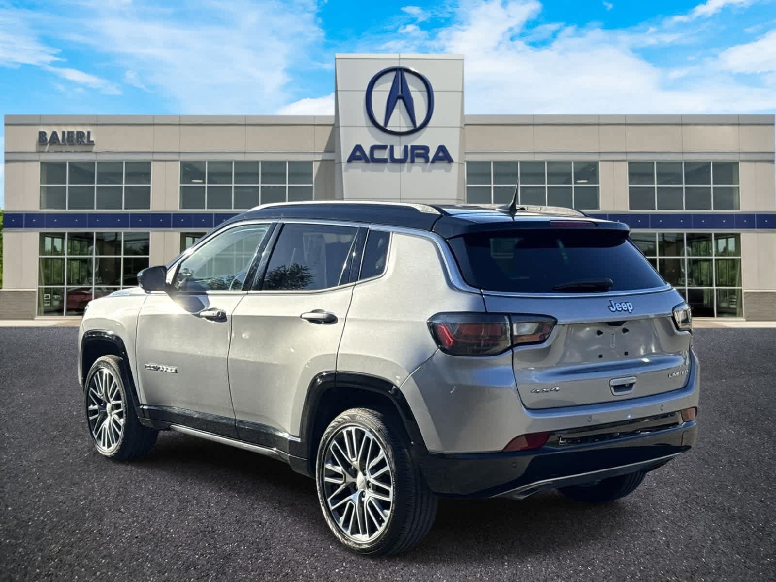 Used 2023 Jeep Compass Limited w/ Elite Group AWD/4WD image 3