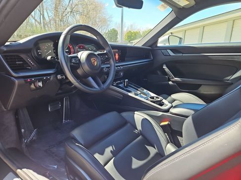 Certified 2024 Porsche 911 Carrera 4S AWD/4WD image 4