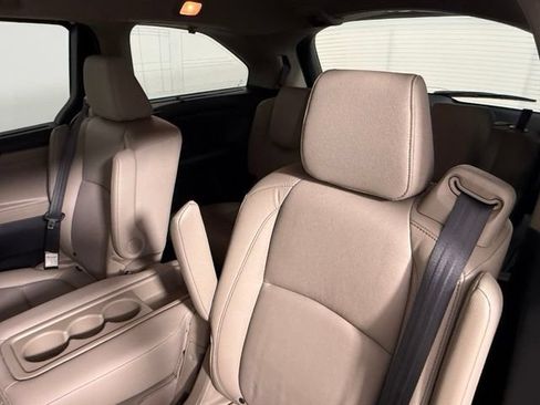 Used 2021 Honda Odyssey Touring image 40