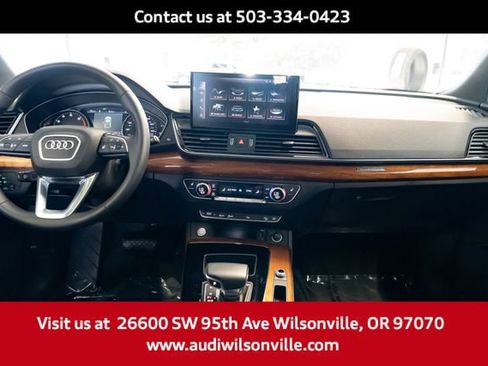 Used 2023 Audi Q5 2.0T Premium w/ Convenience Package AWD/4WD image 9