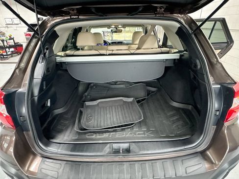 Used 2019 Subaru Outback 2.5i Limited w/ Popular Package #2 AWD/4WD image 26
