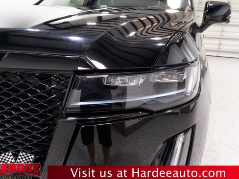 Used 2021 Cadillac Escalade Sport Platinum AWD/4WD image 8