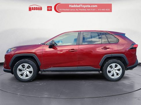 Certified 2022 Toyota RAV4 LE image 2