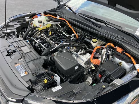 Used 2024 Ford Escape SE w/ PHEV Premium Package FWD image 39