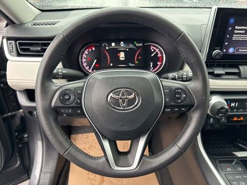 Used 2023 Toyota RAV4 XLE image 12
