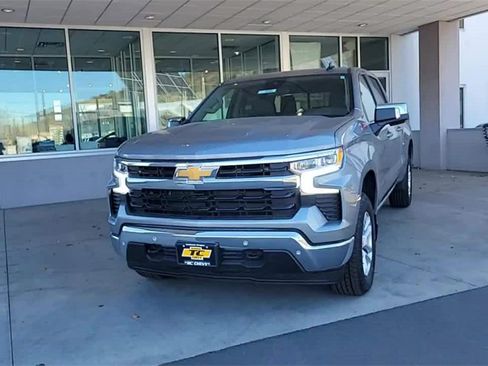 New 2025 Chevrolet Silverado 1500 LT w/ Z71 Off-Road Package image 5