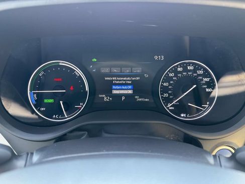 Used 2024 Toyota Sienna Limited AWD/4WD image 30