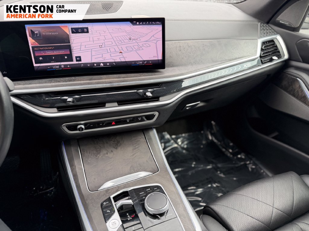 Used 2024 BMW X5 xDrive40i AWD/4WD image 18