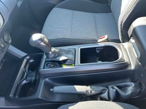 Used 2023 Toyota Tacoma TRD Off-Road w/ Technology Package AWD/4WD image 19