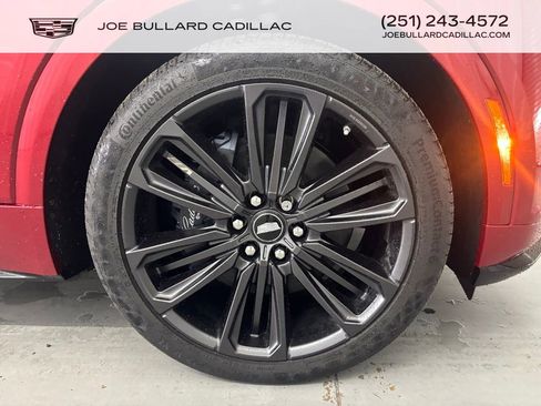 New 2026 Cadillac Lyriq V w/ LPO, Floor Liner Package image 17