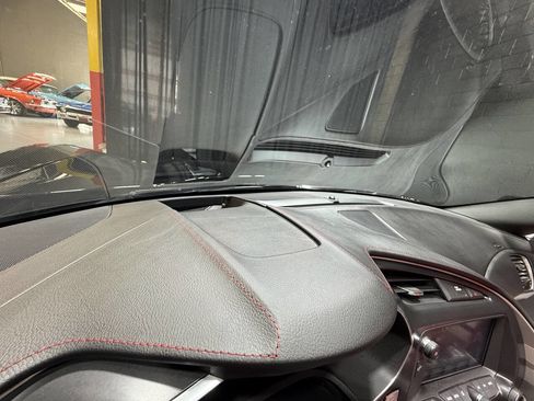 Used 2017 Chevrolet Corvette Grand Sport image 59