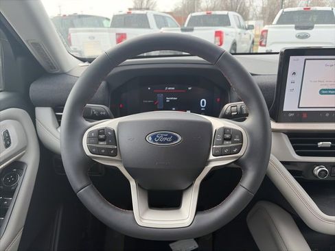 New 2026 Ford Explorer Active w/ Active Comfort Package image 15