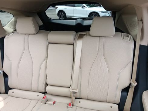 Used 2023 Acura RDX AWD w/ Advance Package image 13