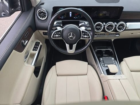 Certified 2023 Mercedes-Benz GLB 250 4MATIC image 25