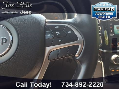 Used 2020 Jeep Grand Cherokee Limited AWD/4WD image 18
