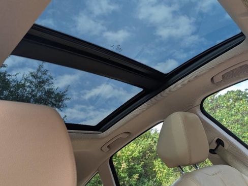 Used 2014 BMW 328i Gran Turismo xDrive image 10