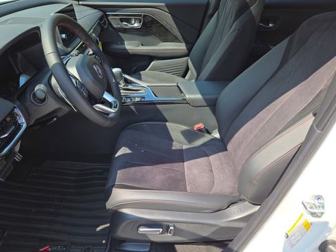 Certified 2025 Acura ADX A-Spec image 22