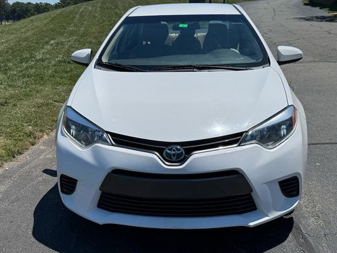 Used 2016 Toyota Corolla LE FWD image 5