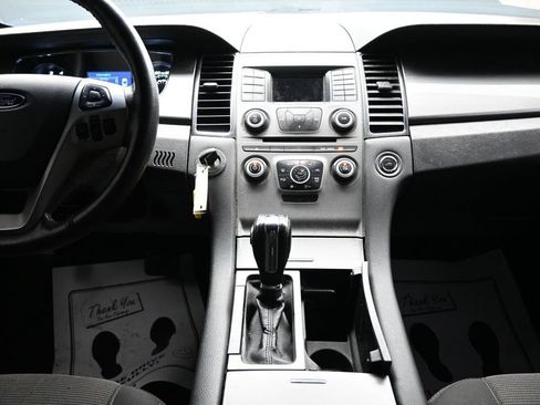 Used 2015 Ford Taurus SEL FWD image 17