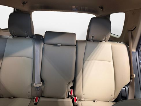 Certified 2024 Toyota 4Runner SR5 Premium w/ Moonroof Package AWD/4WD image 15