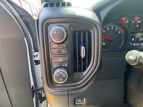 Used 2024 Chevrolet Silverado 1500 W/T w/ WT Value Package AWD/4WD image 16