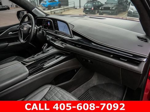 Used 2024 Cadillac Escalade V w/ Heavy-Duty Trailer Package AWD/4WD image 20