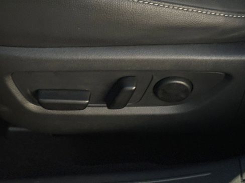 Used 2025 MAZDA CX-50 AWD 2.5 S w/ Preferred Package image 23