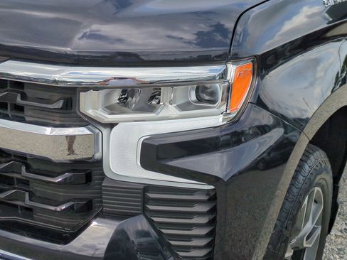 Certified 2024 Chevrolet Silverado 1500 LT AWD/4WD image 6