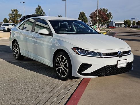 New 2026 Volkswagen Jetta Sport image 4