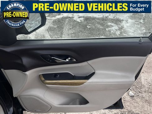 Used 2017 GMC Acadia Denali w/ Technology Package image 36