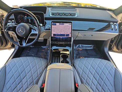 Certified 2025 Mercedes-Benz S 580 4MATIC Sedan image 9
