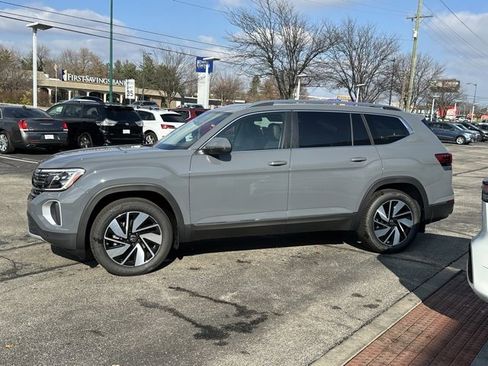 New 2026 Volkswagen Atlas SEL image 4