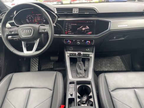 Certified 2025 Audi Q3 2.0T Premium Plus w/ Premium Plus Package AWD/4WD image 8