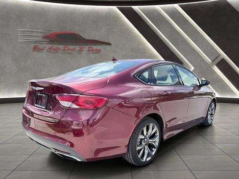 Used 2016 Chrysler 200 S w/ Navigation & Sound Group I FWD image 10