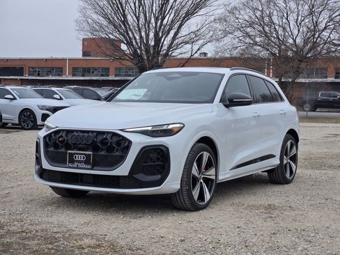 New 2025 Audi SQ5 Premium Plus image 6