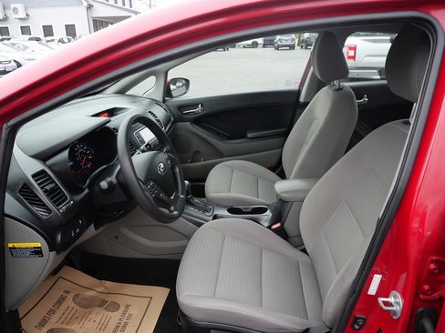 Used 2016 Kia Forte LX w/ LX Popular Plus Package image 10