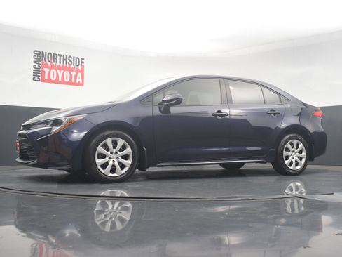 Used 2025 Toyota Corolla LE FWD image 25