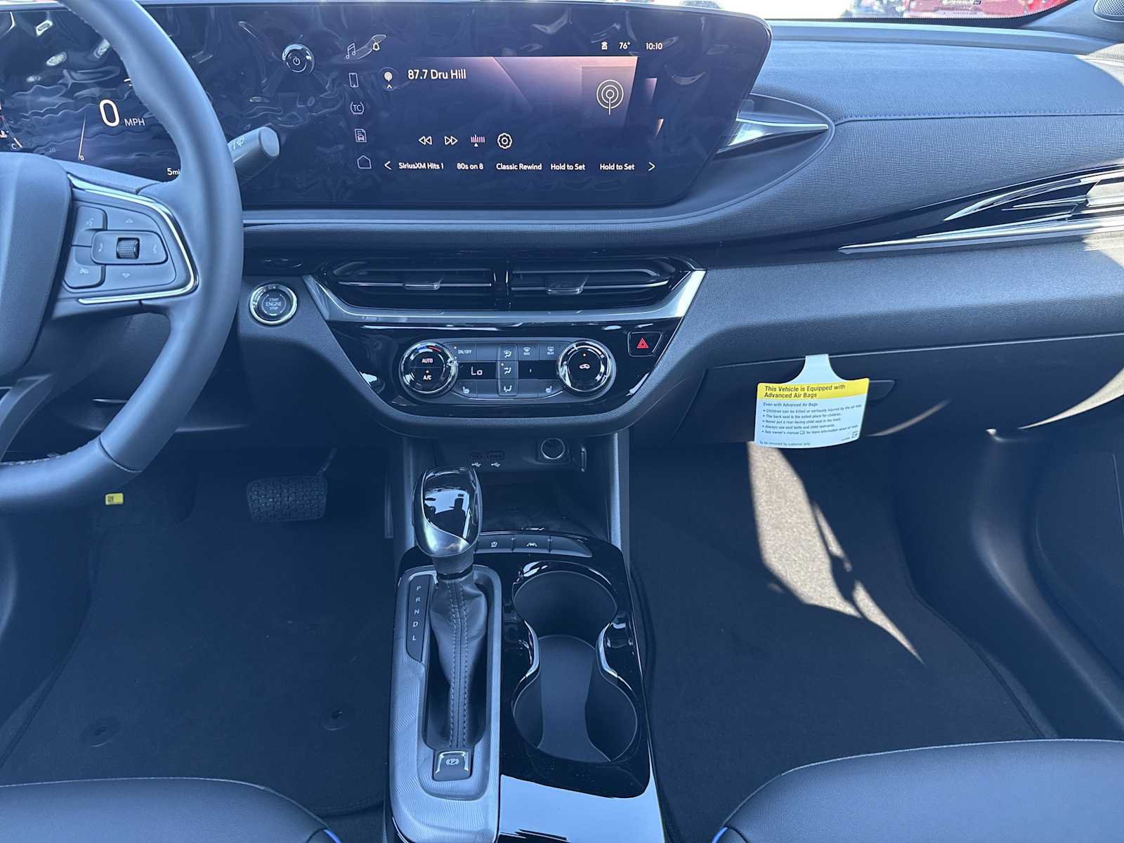 New 2026 Buick Envista Sport Touring w/ Convenience I Package FWD image 4