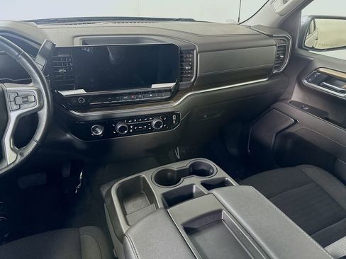 Used 2022 Chevrolet Silverado 1500 LT image 19